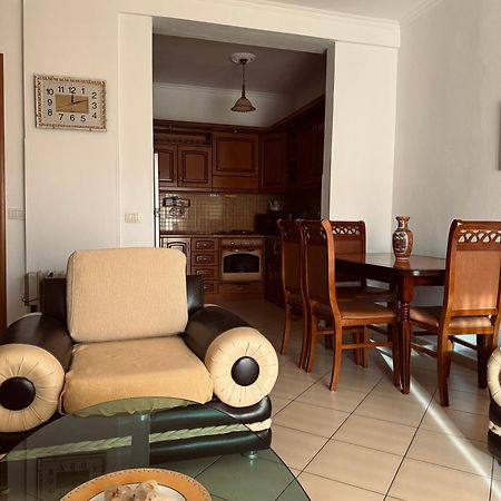 Blehami_Entire_Apartment Berat Eksteriør bilde