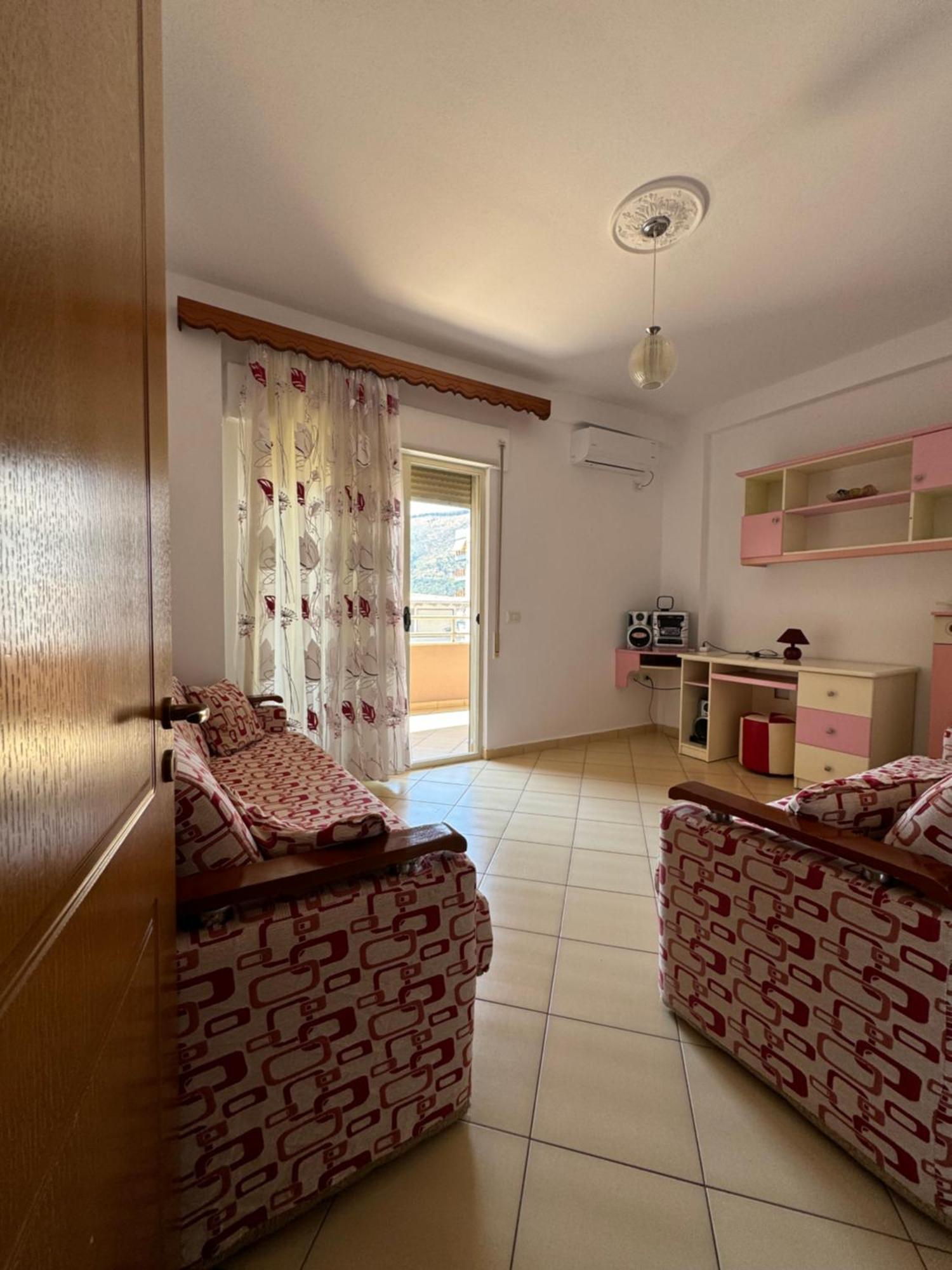 Blehami_Entire_Apartment Berat Eksteriør bilde